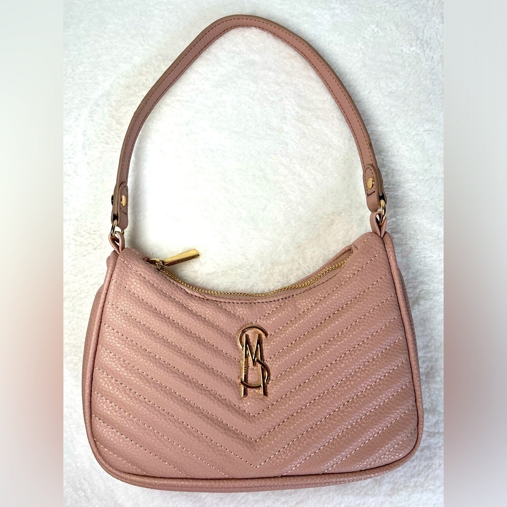 Steve Madden Light Blush Small Handbag with Gold Hardware.